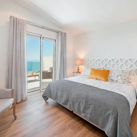 Ourmadeira - Grandview, Contemporary