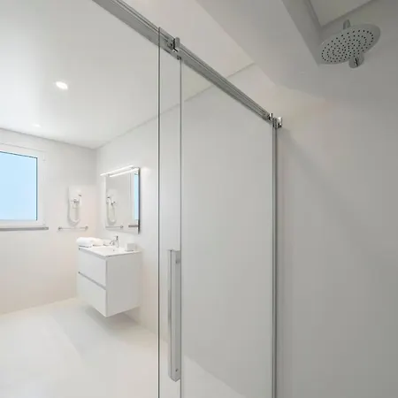 Ourmadeira - Grandview, Contemporary * Funchal (Madeira)